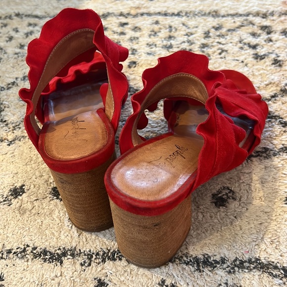 Free People Red Leather Slip On Frilled Sandal - Picture 4 of 7